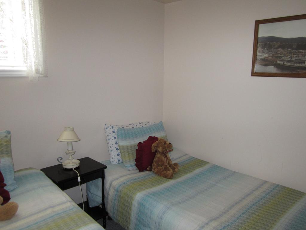 Casey'S Bed & Breakfast Whitehorse Zimmer foto