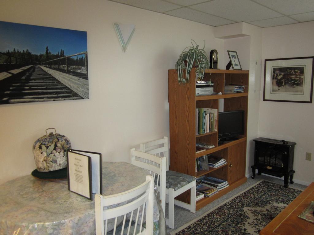 Casey'S Bed & Breakfast Whitehorse Zimmer foto