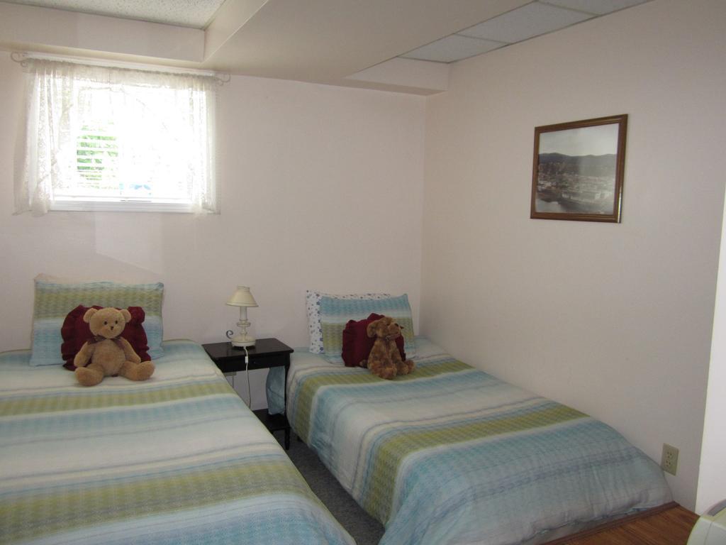 Casey'S Bed & Breakfast Whitehorse Zimmer foto