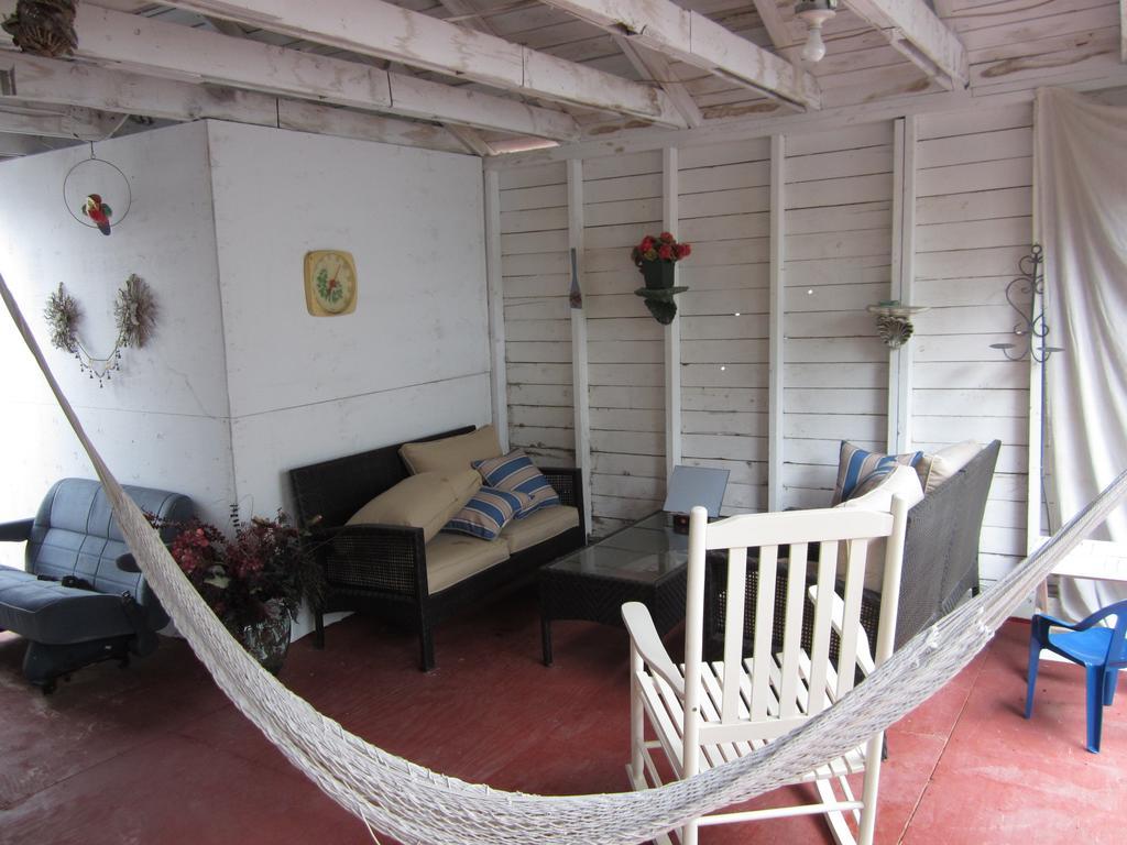 Casey'S Bed & Breakfast Whitehorse Zimmer foto