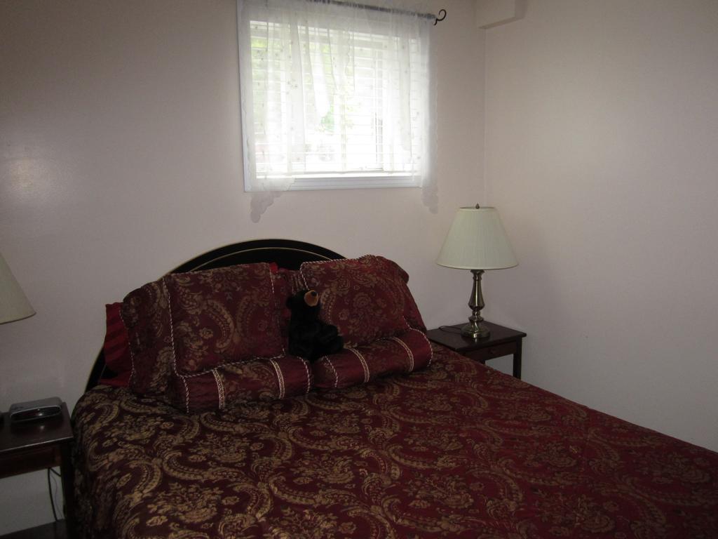 Casey'S Bed & Breakfast Whitehorse Zimmer foto